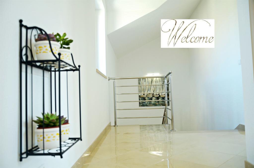 Apartment Luna พอสติรา ภายนอก รูปภาพ